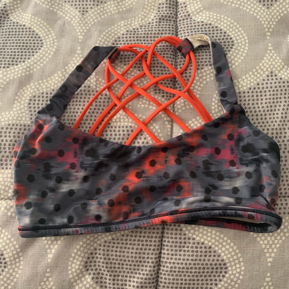 Lululemon Free to be Wild Bra Windy Blooms Size 8